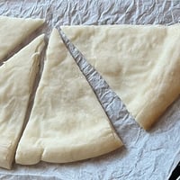 小麦粉不使用【犬用手作りごはん】グルテンフリーわんちゃん用米粉パンのピザ生地【手作りごはん　犬用デリカテッセン　無添加ドッグフード】