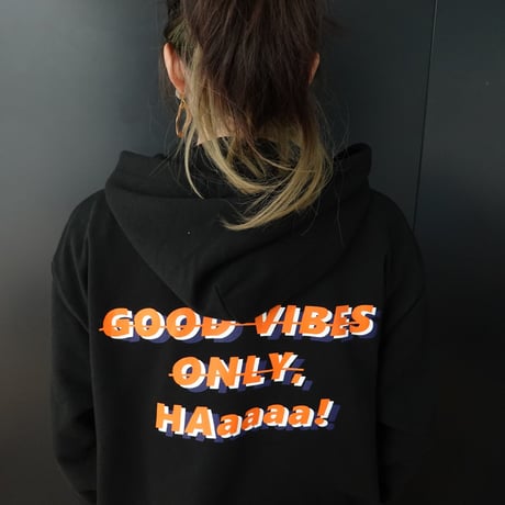 GOOD VIBESパーカー（ブラック）【long-200035～37】