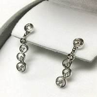 K18WGダイヤピアス
