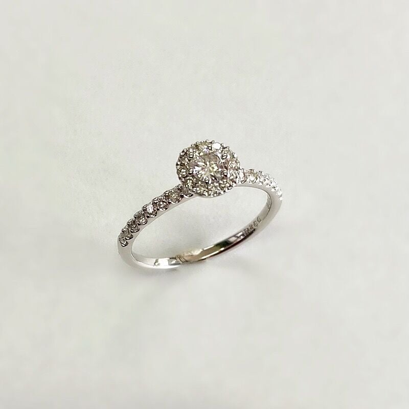 真珠と天然ダイヤモンドのPT900リング Pt900 黒蝶真珠 ダイヤモンド リング 径約10.9mm D0.14ct - メルカリ