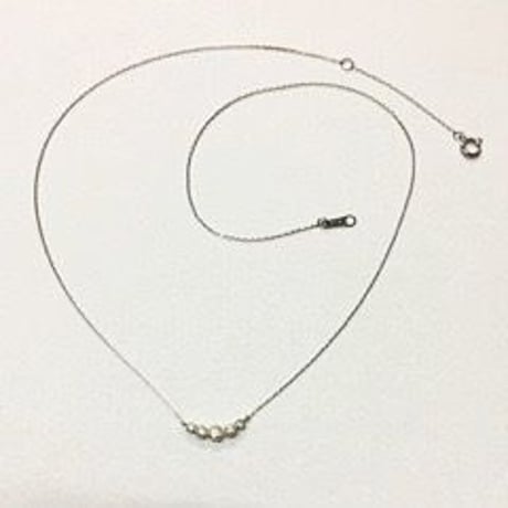 K18WGダイヤモンドネックレス