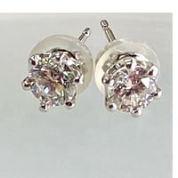 Pt900ダイヤモンドピアス