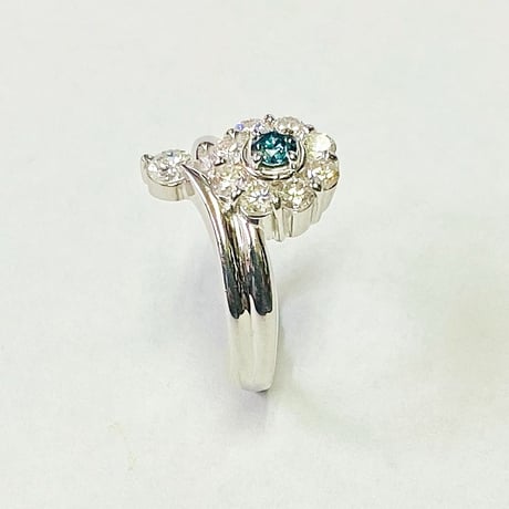 Pt900ブルーダイヤ&ダイヤモンドリング