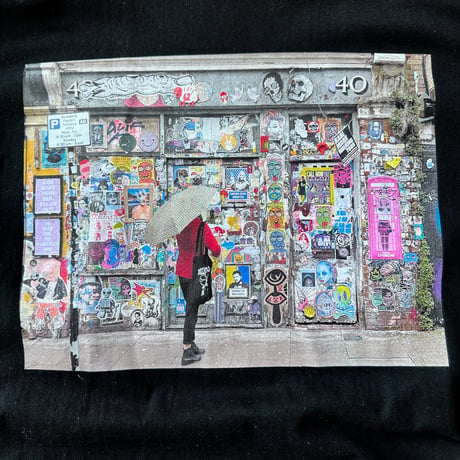 「RAINY DAY」 Tシャツ "世界に1枚しかないシリーズ"