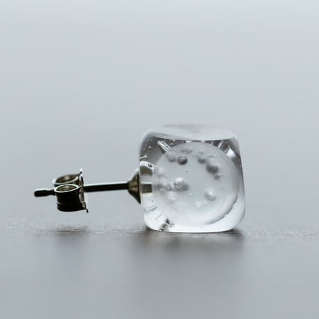 ice jewel pierce