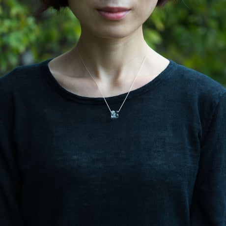 dotcube necklace
