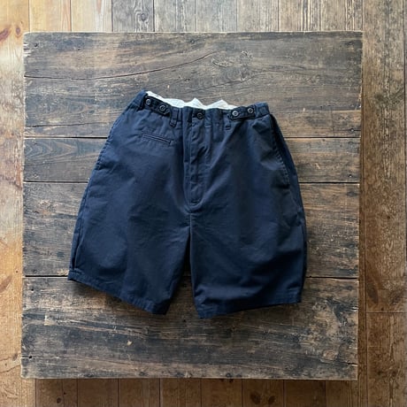 SEEP Cotton Twill Side-tuck Short Pants