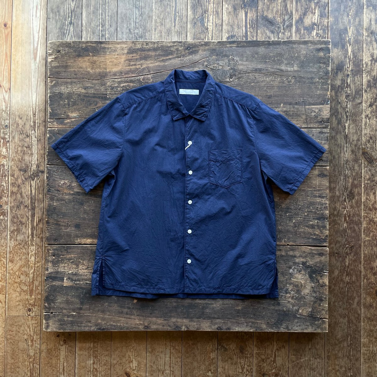 【新品・未使用】homspun ホームスパン 花柄 コットン半袖シャツ homspun コットンツイル、チェック半袖シャツ | SEEP STORE
