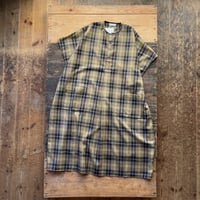 homspunウールタータンワンピース