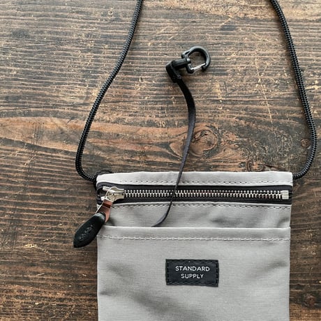 STANDARD SUPPLY / SLING PURSE M