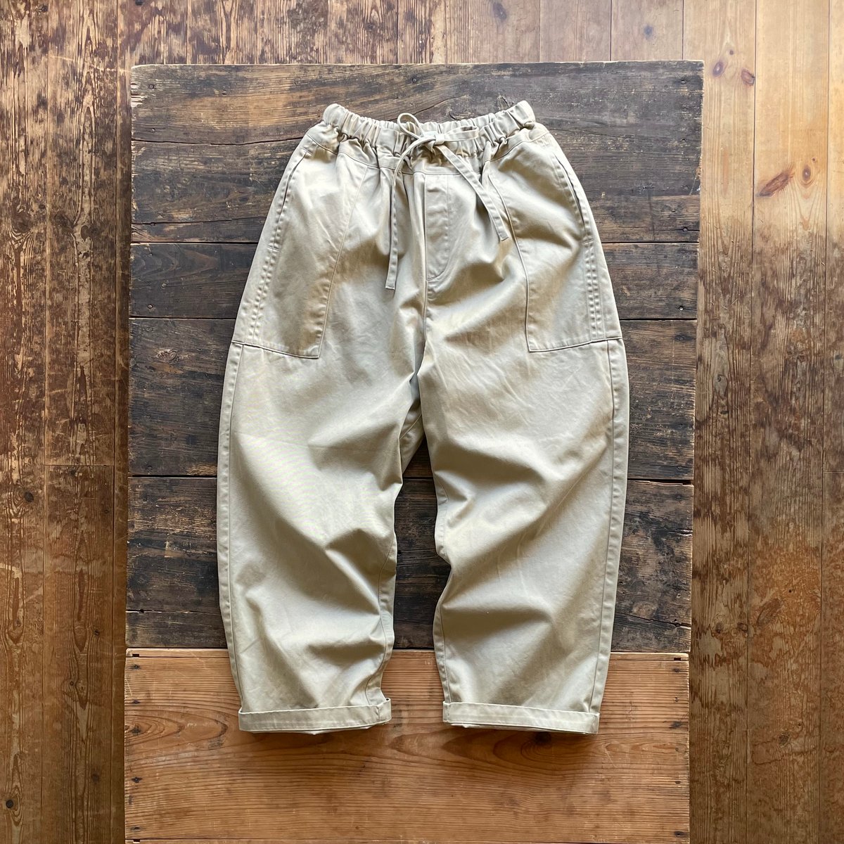 homspun 高密度ウェポンギャザーパンツ | SEEP STORE