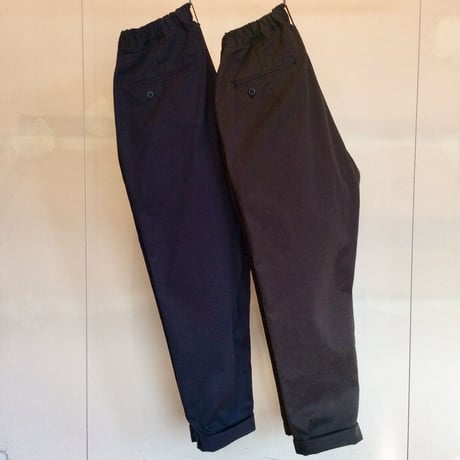 SEEP  Cotton Twill  Two-tuck  Loose Tapered Pants