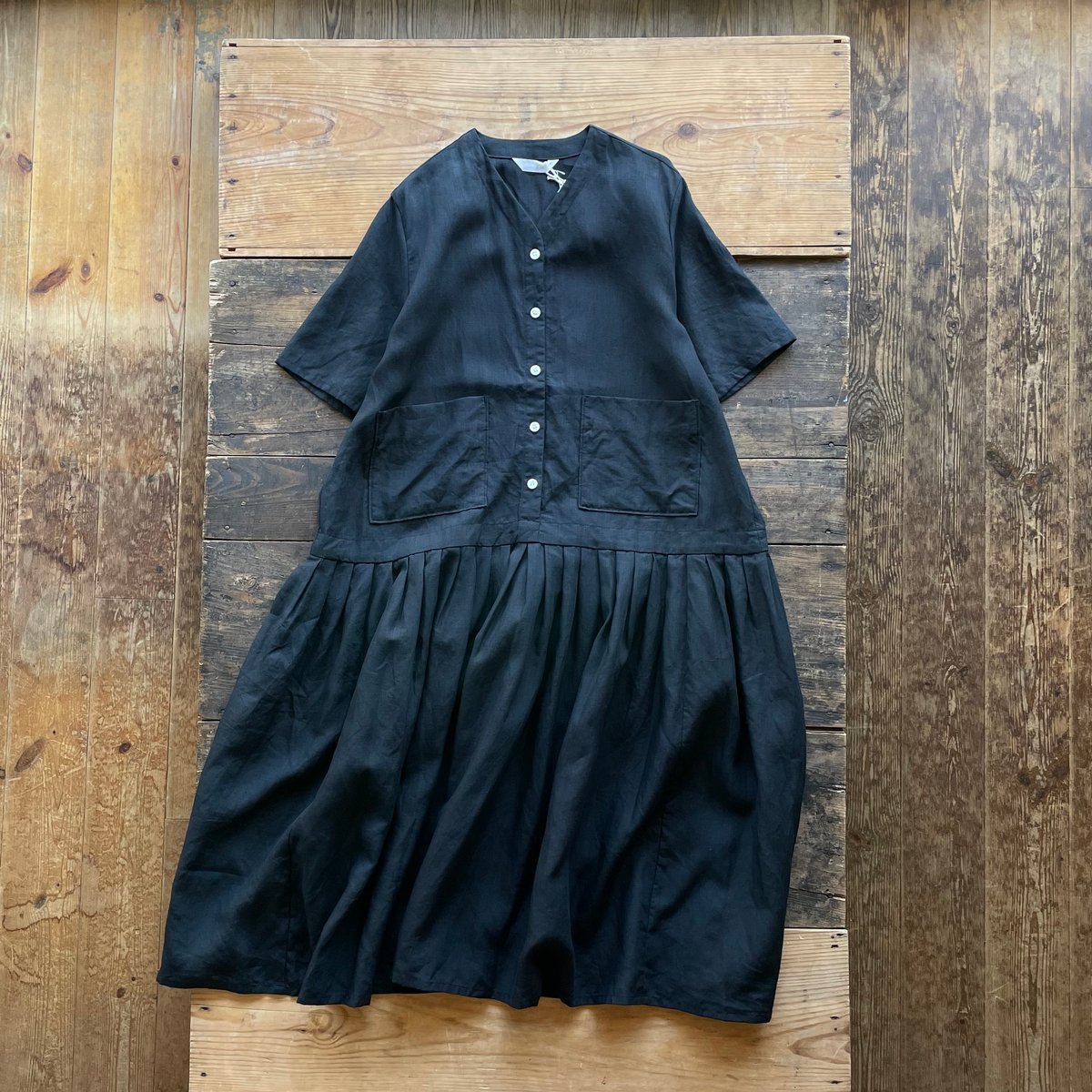 homspunホームスパン コットンリネンローウェストタックワンピース