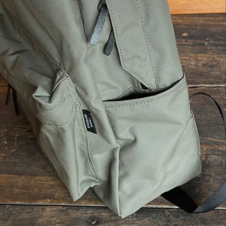 STANDARD SUPPLY / TRUE NYLON DAILY DAYPACK