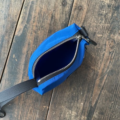 STANDARD SUPPLY / HANGING POUCH