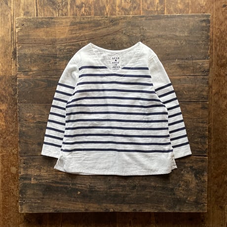 SEEP  Lady's Gauze Border V-Neck Sht.