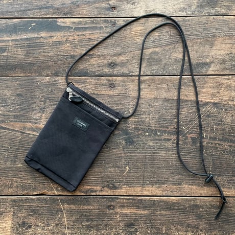 STANDARD SUPPLY / SLING PURSE M
