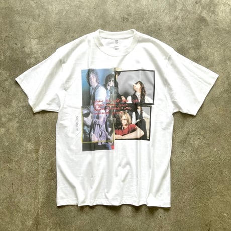 Maybe not tonight T-shirt（ホワイト）: photo by ジョディ浅野