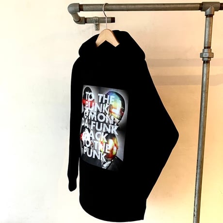 Celebration and Dance Hoodie B (新素材ボディ／サイドポケット付き) : photo by Junji Ishiguro