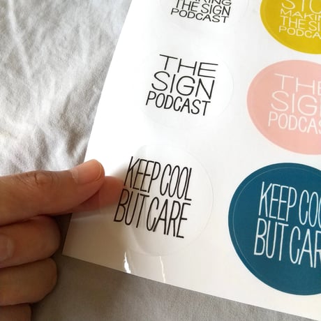 DONATION（寄付3,000円）→円形ステッカー6枚シート: STOP MAKING THE SIGN PODCAST