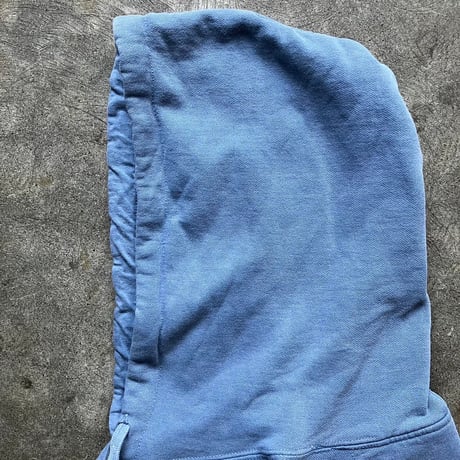 THE TIES THAT BIND Hoodie B（ブルージーン）: photo by 三田正明