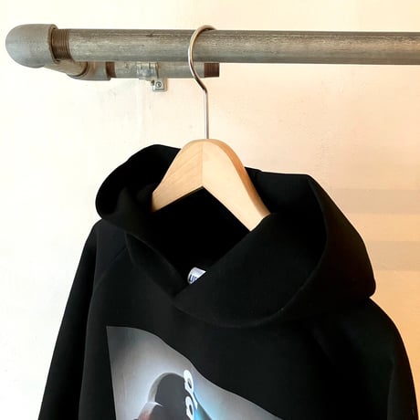 Celebration and Dance Hoodie A (新素材ボディ／サイドポケット付き) : photo by Junji Ishiguro