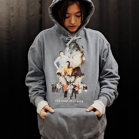 THE TIES THAT BIND Hoodie B（ブルージーン）: photo by 三田正明