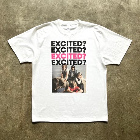 【20枚限定】EXCITED？ T-shirt（ピンク×ブラック）: photo by ジョディ浅野 + DONATION（寄付2,000円）