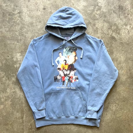 THE TIES THAT BIND Hoodie B（ブルージーン）: photo by 三田正明
