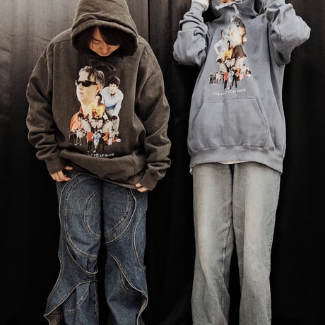 THE TIES THAT BIND Hoodie A（ペッパー）: photo by 三田正明