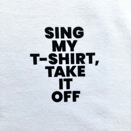 SING MY T-SHIRT（ブルー×ブラック）: photo by 真田敬介