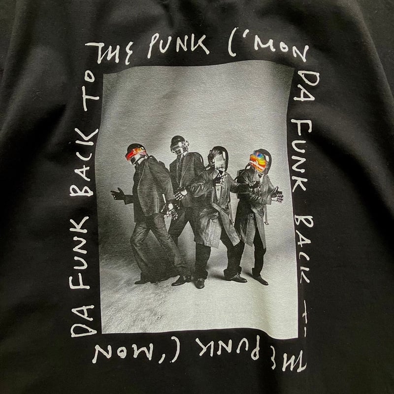 Celebration and Dance T-shirt C（ブラック） : photo b