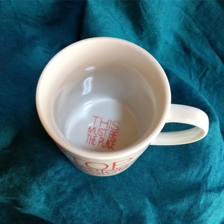 【限定10個】DONATION（寄付4,000円）→マグ: THIS MUST BE THE PLACE / コチニールレッド