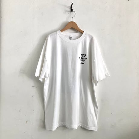 SING MY T-SHIRT（ブルー×ブラック）: photo by 真田敬介