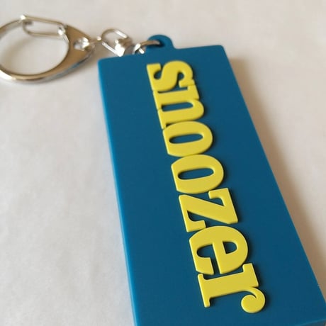 DONATION (寄付3,000円)→キーホルダー：SNOOZER（ジョンブリアンイエロー×マリンブルー）