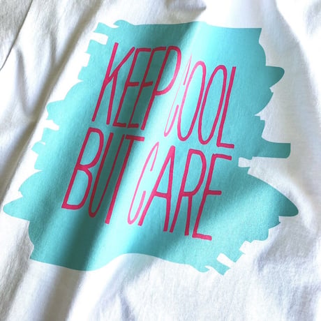 KEEP COOL BUT CARE T-shirt（シアンブルー×マゼンタピンク）