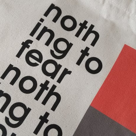DONATION (寄付5,000円)→トートバッグ：nothing to fear nothing to doubt（レッド×グレー）