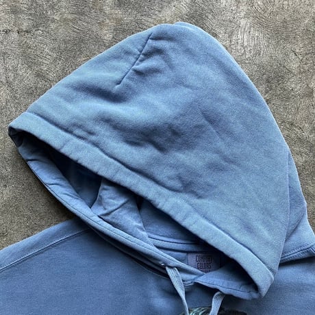 THE TIES THAT BIND Hoodie B（ブルージーン）: photo by 三田正明
