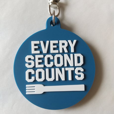DONATION（寄付3,000円）→キーホルダー EVERY SECOND COUNTS（インディゴ）
