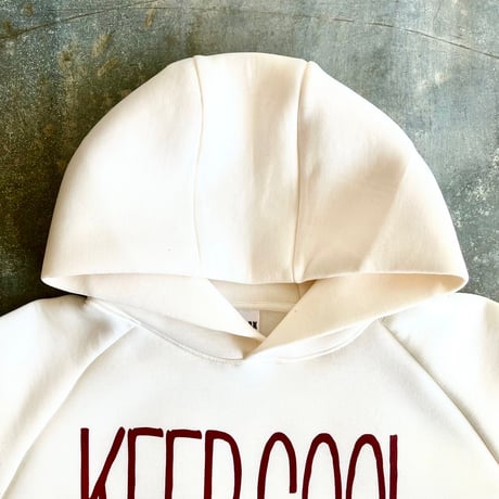 KEEP COOL BUT CARE Hoodie オフホワイト×マルーン (新素材ボディ／サイドポケット付き)