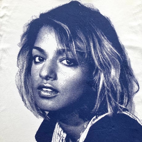 What you want？ T-shirt A : photo by yuri manabe