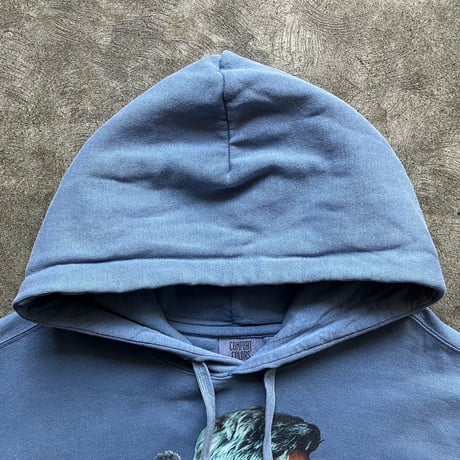 THE TIES THAT BIND Hoodie B（ブルージーン）: photo by 三田正明