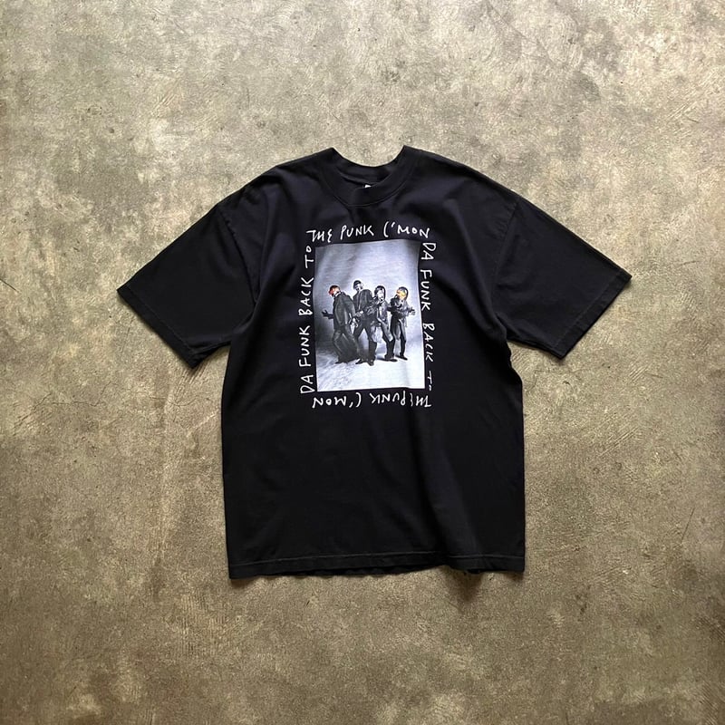 Celebration and Dance T-shirt C（ブラック） : photo b