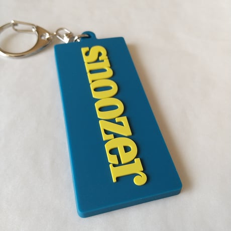 DONATION (寄付3,000円)→キーホルダー：SNOOZER（ジョンブリアンイエロー×マリンブルー）