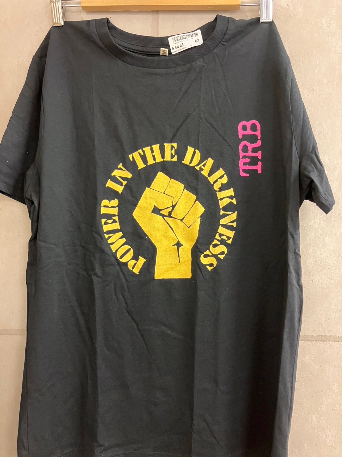 TOM ROBINSON BAND: Power In The Darkness 2024