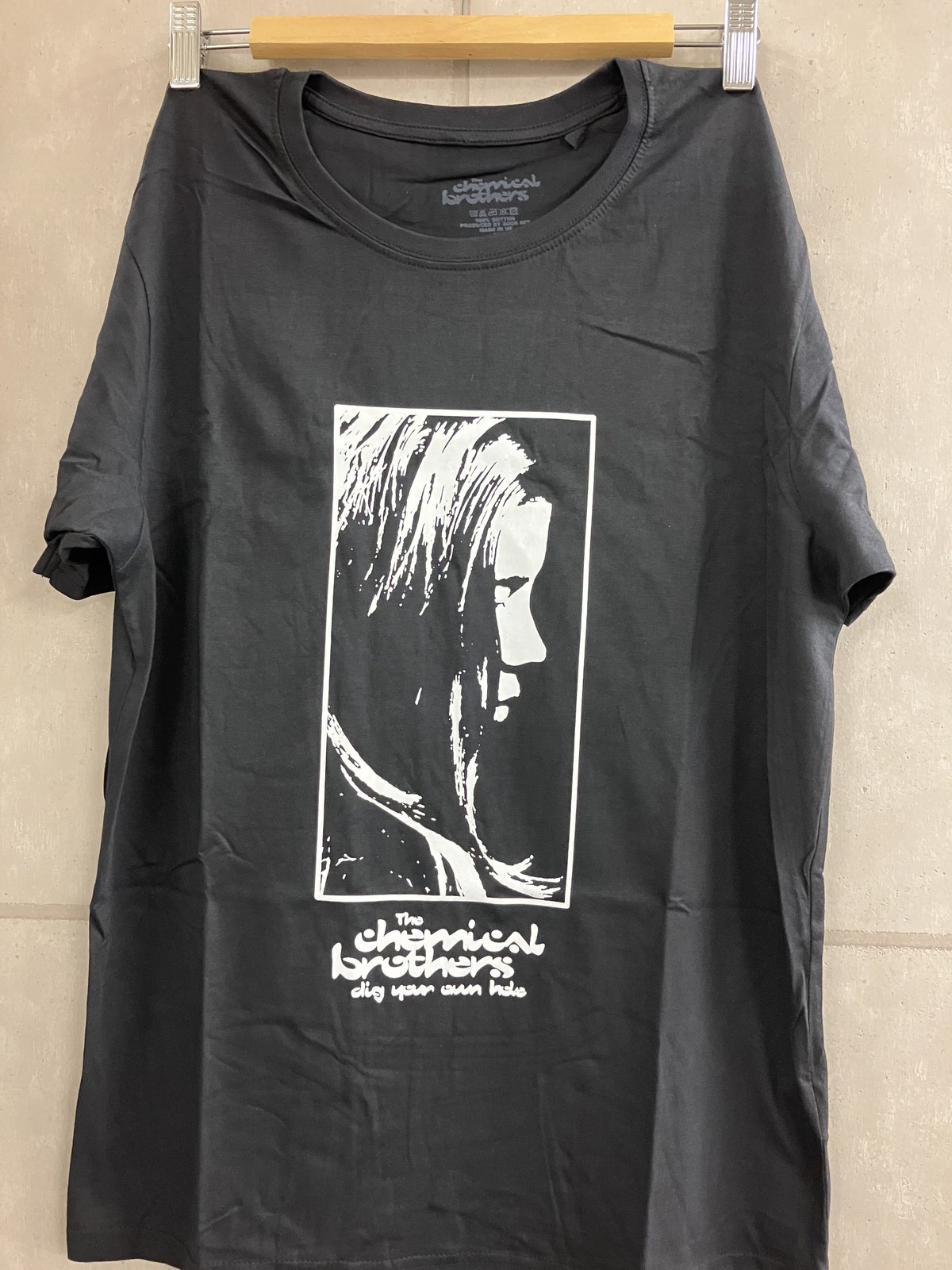 THE CHEMICAL BROTHERS: Dig Your Own Hole (ユニセック