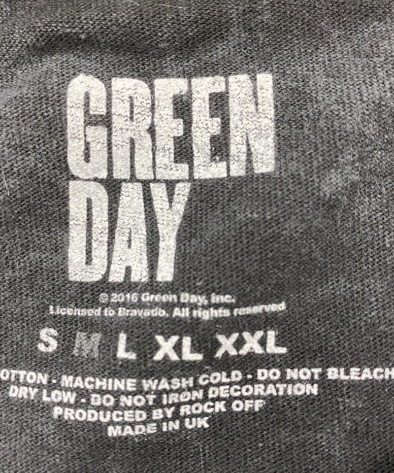 新品タグ付き★ Ameri vintage GREEN DAY Tシャツ S GREEN DAY / BLACK TEE（Tシャツ/カットソー）｜Ameri（アメリ）の