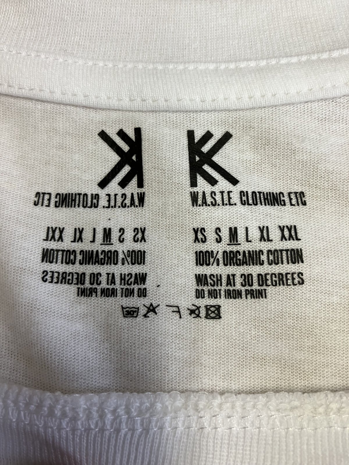 【RADIOHEAD】 オフィシャルTシャツ Lサイズ USA製 RADIOHEAD UNISEX T-SHIRT: GAWPS / ロックファッション