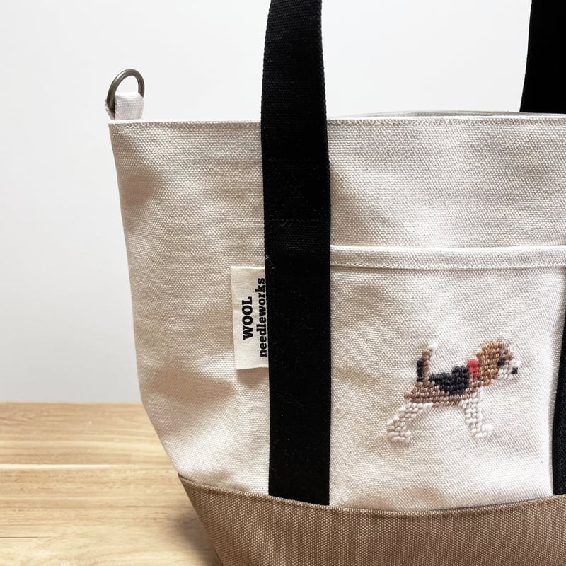 クマ刺繍 ベージュ キャンバストートバッグ 楽天市場】トートバッグ レディース 軽量 小さめ かわいい