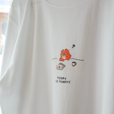 TODAY IS MONDAY ／ Tシャツ
